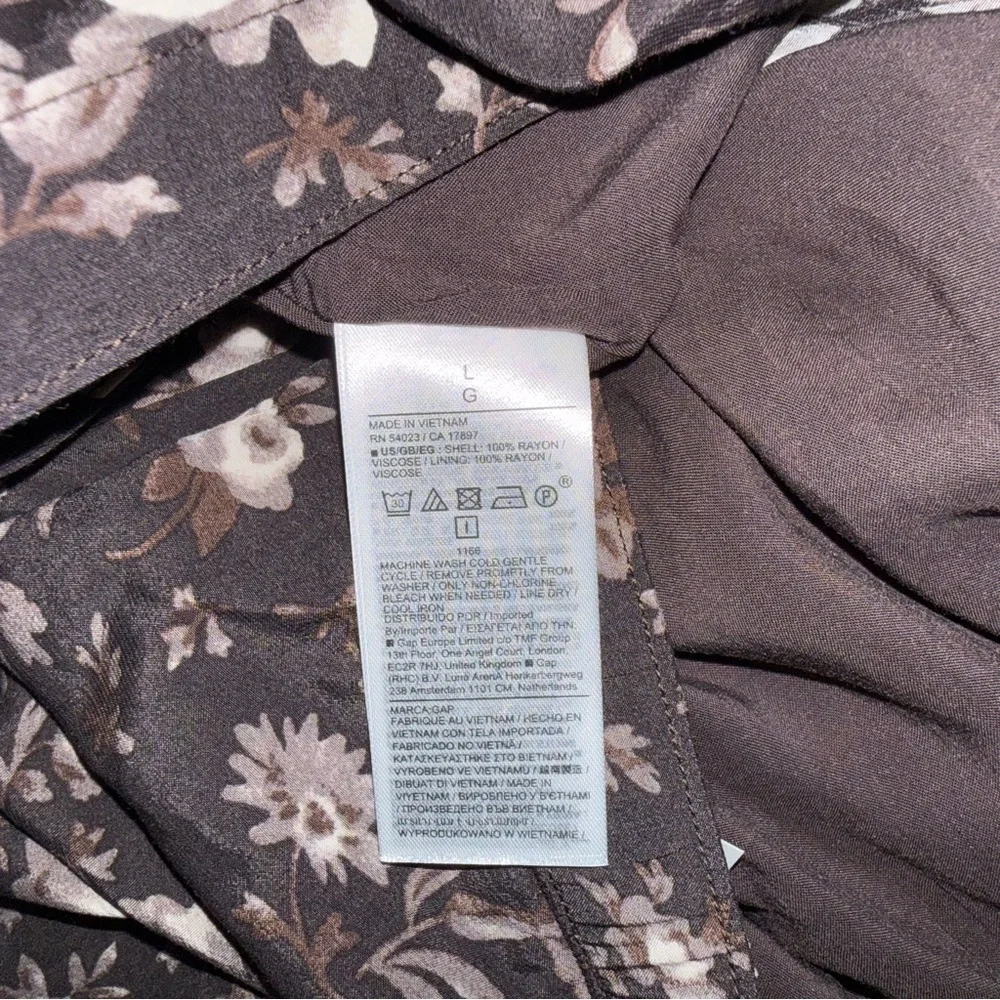 GAP Dark Floral A-Line Skirt